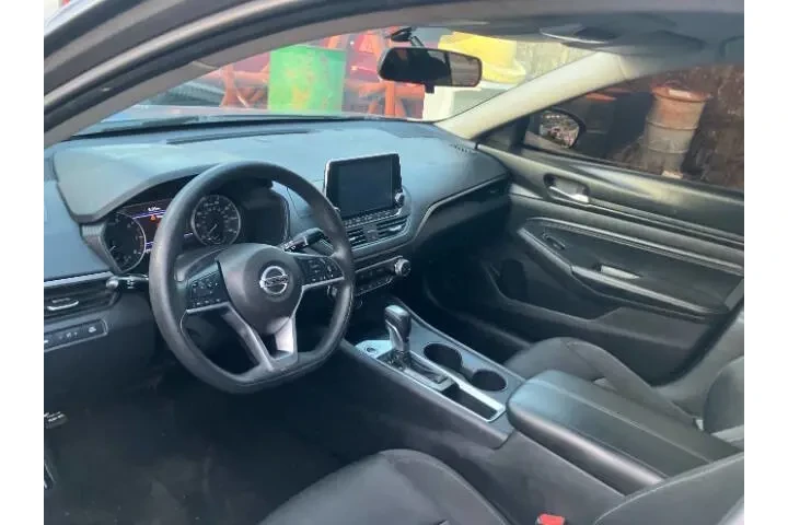 $14995 : 2019 Altima 2.5 S image 6