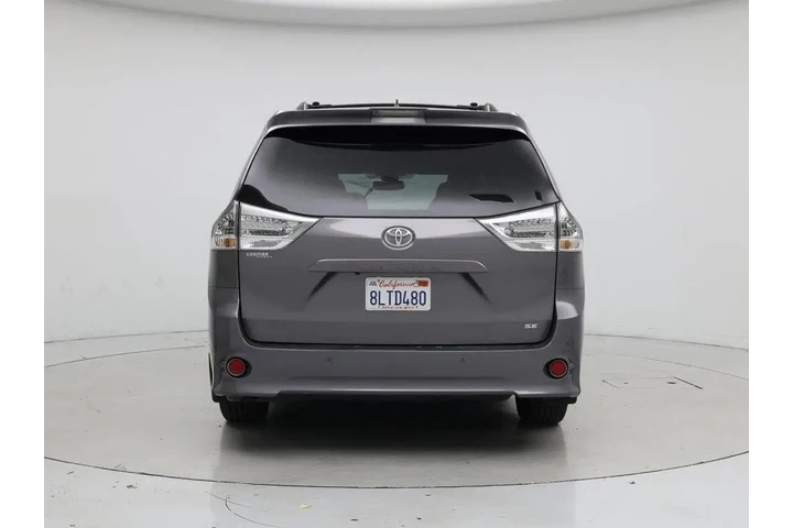 $30998 : Toyota Sienna 2019 SE 8-Pass image 6