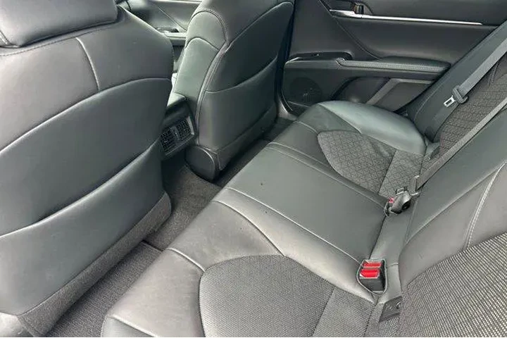 $22900 : Toyota Camry 2019 XSE 4dr Se image 7