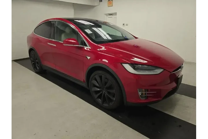 $33290 : Tesla Model X 2021 AWD Long image 3