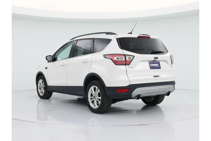 $14998 : Ford Escape 2017 SE 4dr SUV image 2