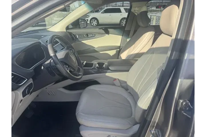 $25343 : Lincoln Nautilus 2019 AWD Re image 5