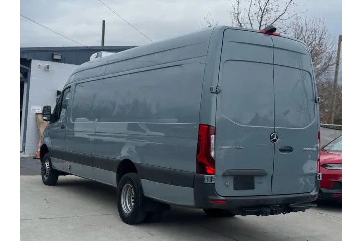 $68995 : 2022 Mercedes-Benz Sprinter 3 image 6
