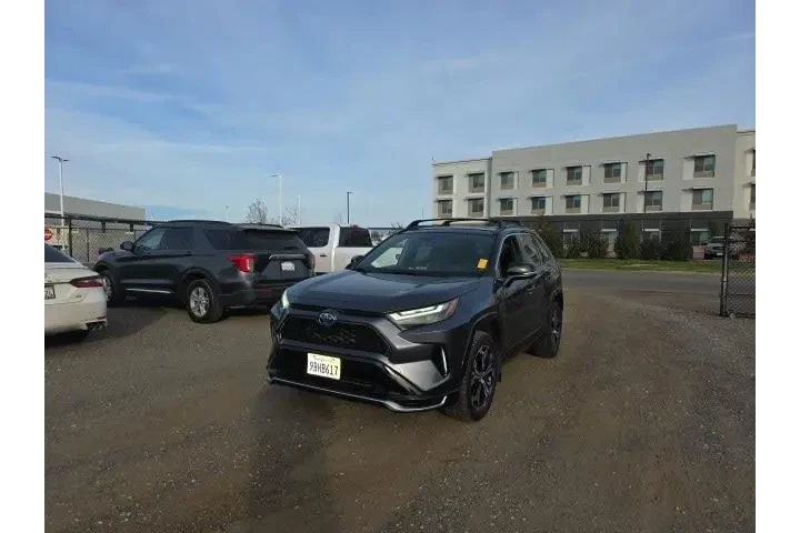 $37500 : Toyota RAV4 Prime 2022 AWD X image 3