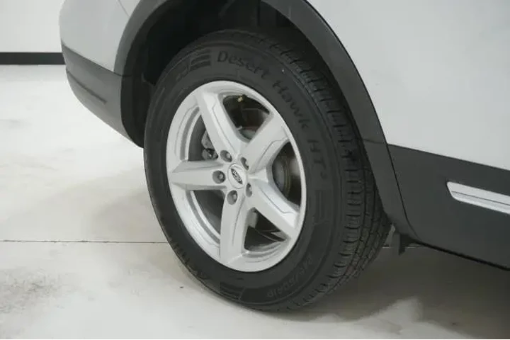 $14995 : Ford Explorer 2018 XLT 4dr S image 6