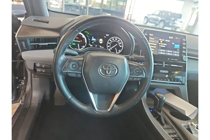 Toyota Avalon Hybrid 2020 XL image 9