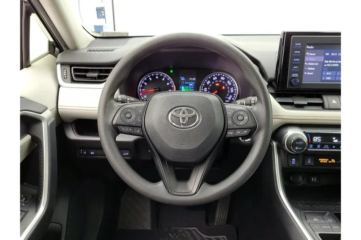 $25998 : Toyota RAV4 2019 XLE 4dr SUV image 10