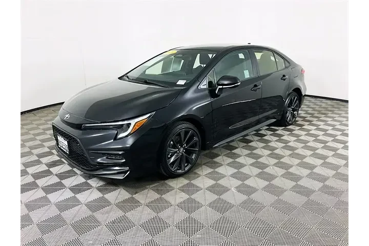 $23900 : Toyota Corolla 2024 SE 4dr S image 3