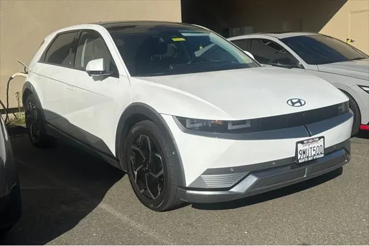 $30990 : Hyundai IONIQ 5 2024 Limited image 2