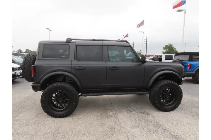 $39999 : Ford Bronco 2022 4x4 Outer B image 10