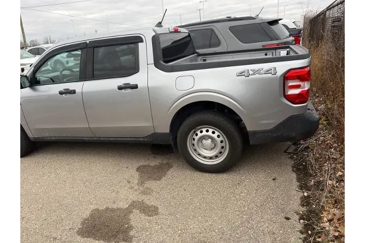 $21900 : Ford Maverick 2022 AWD XL 4d image 9