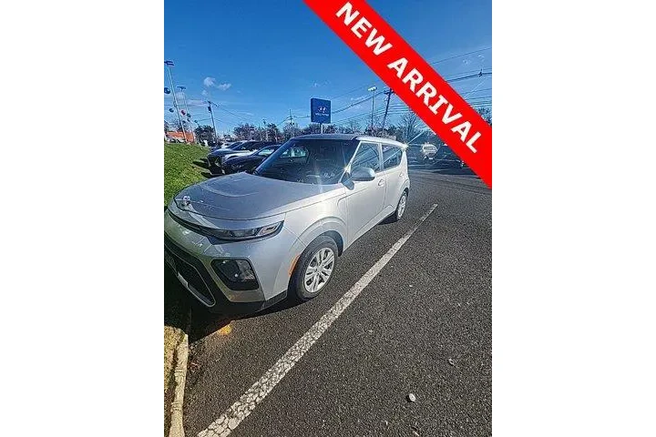 $13998 : Kia Soul 2020 S 4dr Crossove image 1