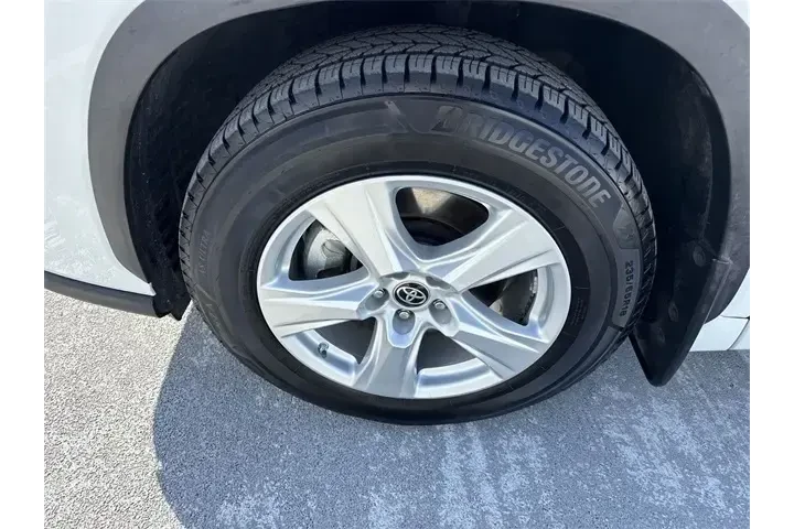 $33999 : Toyota Highlander Hybrid 202 image 10