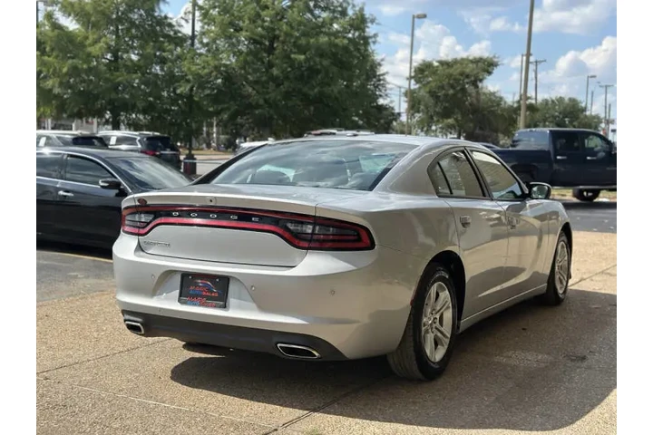 $17999 : 2020 Charger SXT image 9