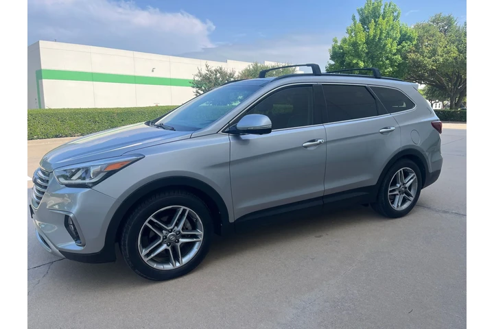$11995 : 2017 Santa Fe SE Ultimate image 5