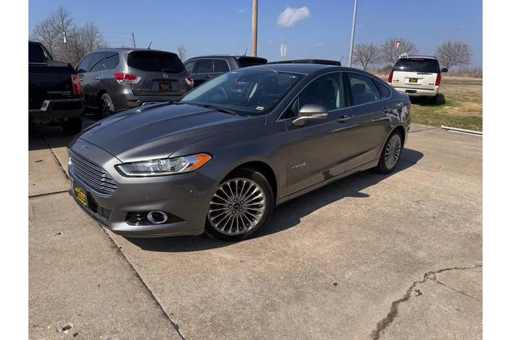 $9999 : 2013 Fusion Hybrid Titanium image 5