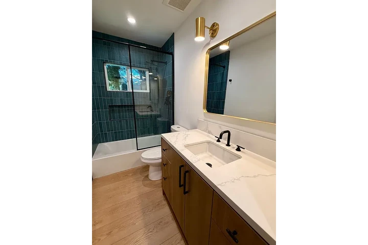 $1000 : casa bellamente remodelada image 5