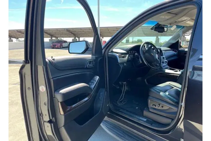 $34989 : Chevrolet Tahoe 2018 4x2 LT image 5