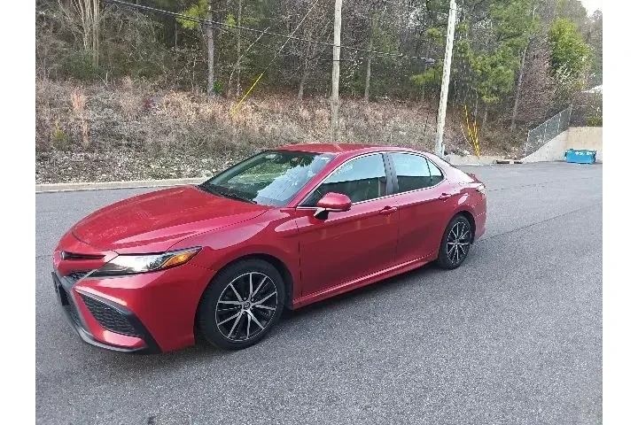 $17490 : Toyota Camry 2021 SE 4dr Sed image 6