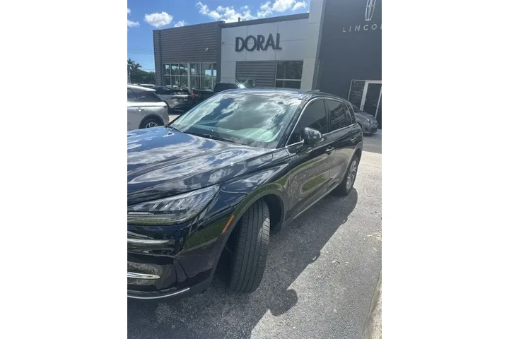 Lincoln Corsair 2024 Premier image 1