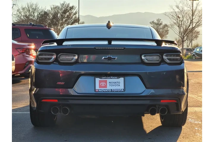 $40995 : 2021 Camaro SS 2SS image 7