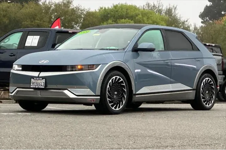 $32490 : Hyundai IONIQ 5 2024 AWD Lim image 8
