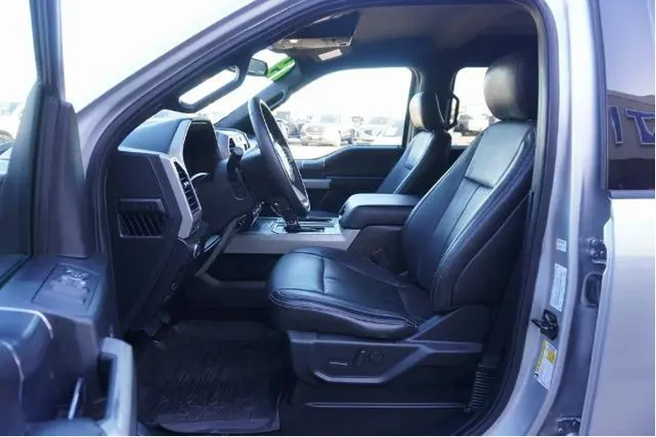 $33988 : Ford F-150 2019 4x2 Lariat 4 image 7