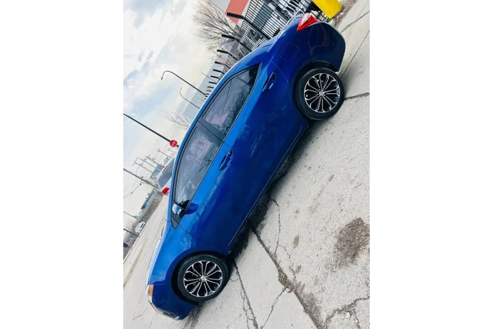 $10499 : 2015 Corolla S Plus image 6