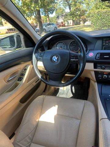 $5800 : 2011 BMW 5 Series 535i image 7