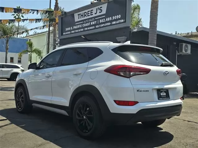 2018 HYUNDAI TUCSON SEL SPORT image 2