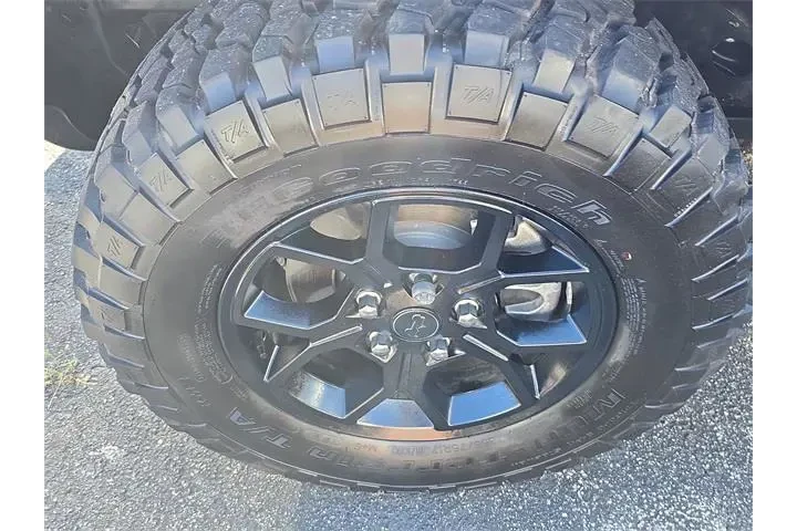 $38990 : Jeep Gladiator 2025 4x4 High image 7