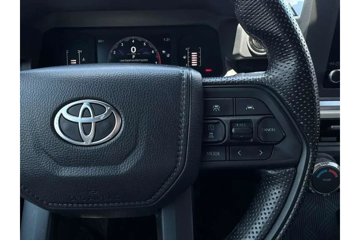 2024 Tacoma TRD Sport Double image 9
