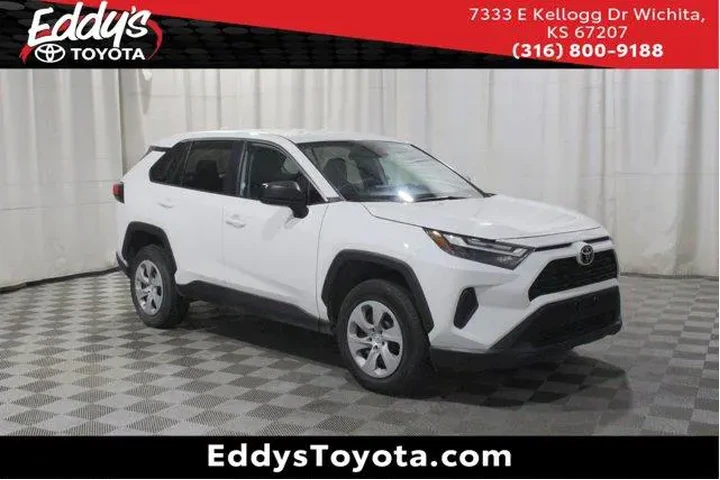 $30998 : Toyota RAV4 2024 AWD LE 4dr image 1