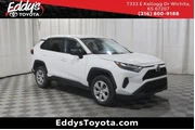Toyota RAV4 2024 AWD LE 4dr en Wichita