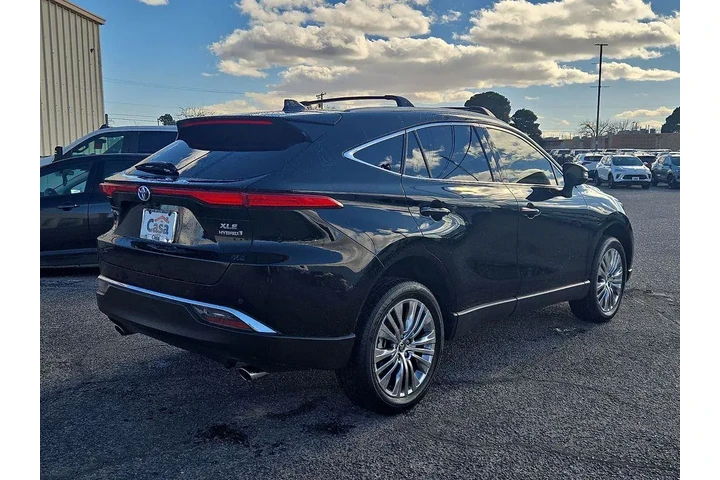 $30800 : Toyota Venza 2022 AWD XLE 4d image 3