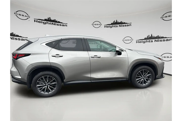 $33990 : Lexus NX 350 2022 AWD 4dr Cr image 5