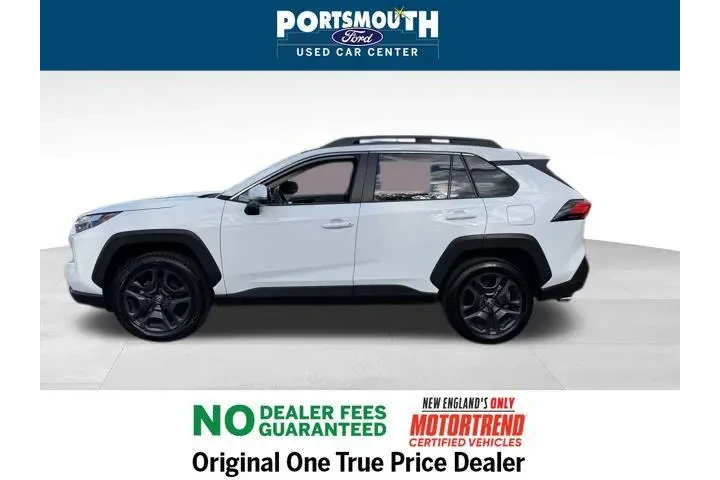 $29995 : Toyota RAV4 2024 AWD Adventu image 2