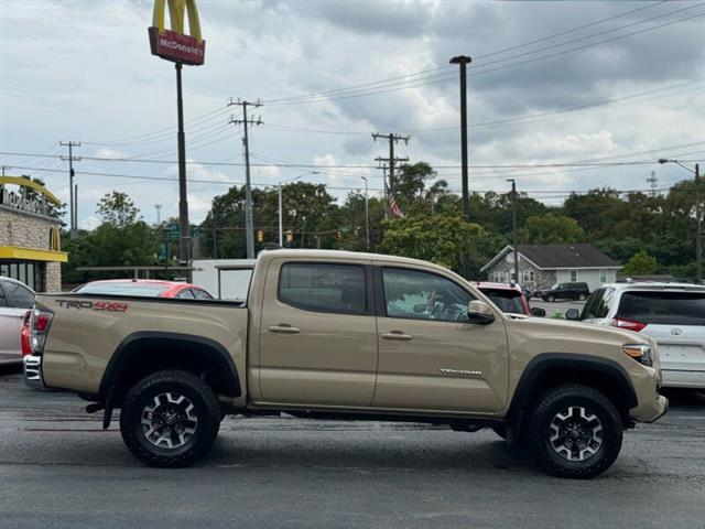 $32495 : 2020 Tacoma TRD Off-Road image 8