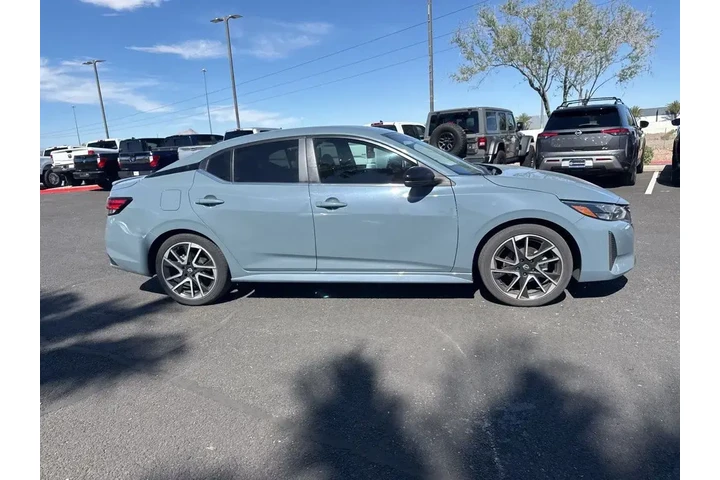 $22749 : Nissan Sentra 2024 SR 4dr Se image 7
