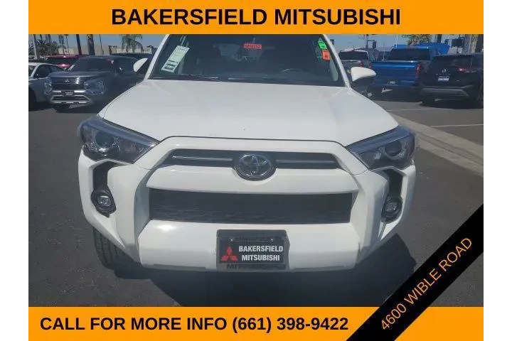$37795 : Toyota 4Runner 2024 4x4 SR5 image 2