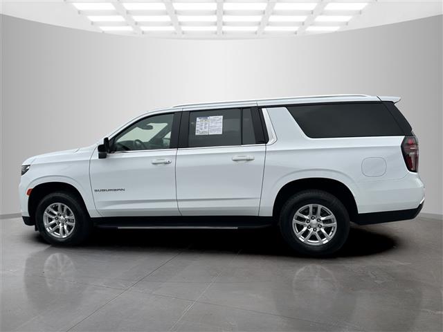 $46170 : Pre-Owned 2022 Suburban LT image 8