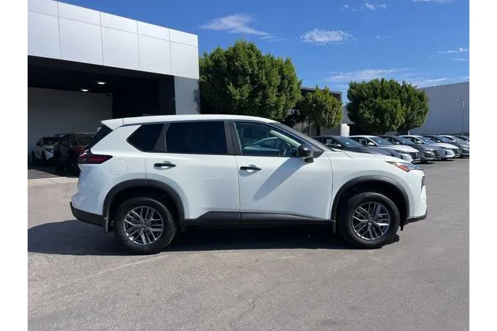 $26581 : Nissan Rogue 2025 AWD S 4dr image 7