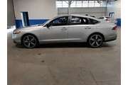 $28837 : Honda Accord Hybrid 2023 Spo thumbnail