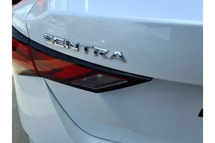 $15799 : Nissan Sentra 2024 SV 4dr Se image 10