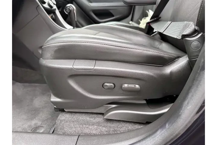 $16999 : Chevrolet Trax 2022 AWD LT 4 image 10