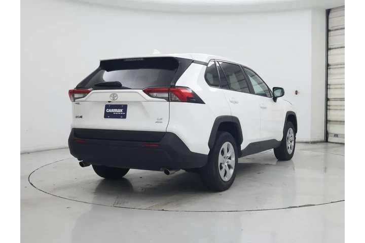 $25998 : Toyota RAV4 2024 AWD LE 4dr image 8