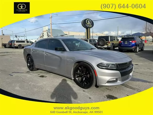 2017 DODGE CHARGER R/T SEDAN image 2