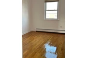 $3200 : apartamento en flushing thumbnail