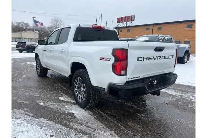 $33075 : Chevrolet Colorado 2023 4x4 image 6