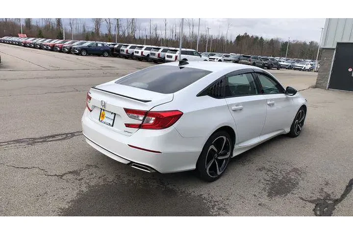 $23776 : Honda Accord 2022 Sport 4dr image 5